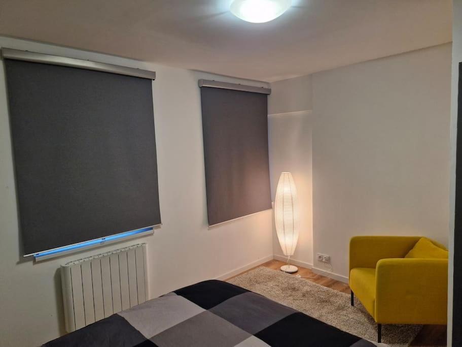 Entire House With Arcade Machine In A Private Backyard, 3 Bedrooms, 1 Bathroom, 1 Leaving With Convertible Sofa And Open Kitchen Mulhouse